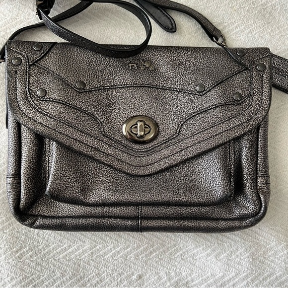 COACH Rhyder Crossbody Gunmetal Pebble Leather - Picture 2 of 13